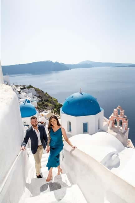 Santorini: Photo Tour With Professional Photographer - Posing and Angle Coaching That Makes You Look Like Yourself