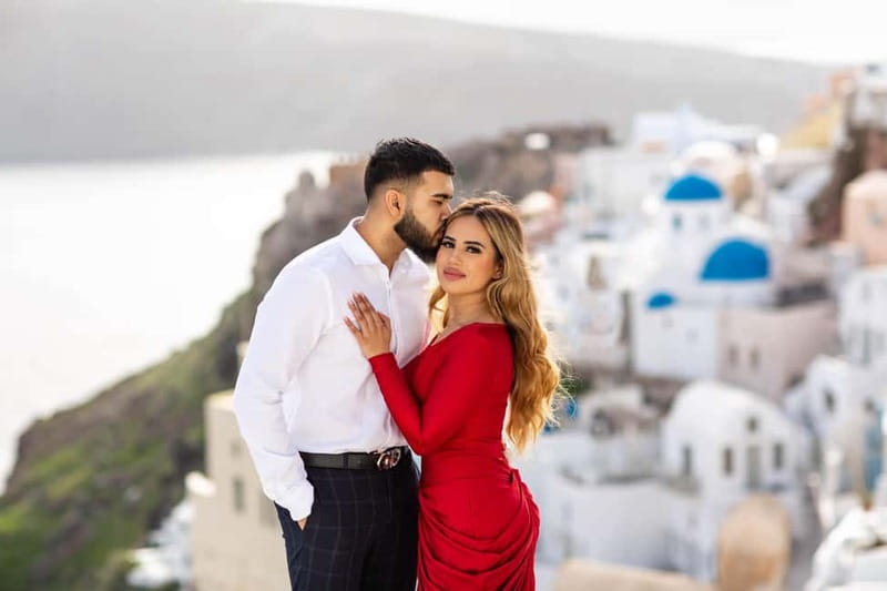 Santorini: Photo Tour With Professional Photographer - Editing, Delivery, and How Many Photos to Expect