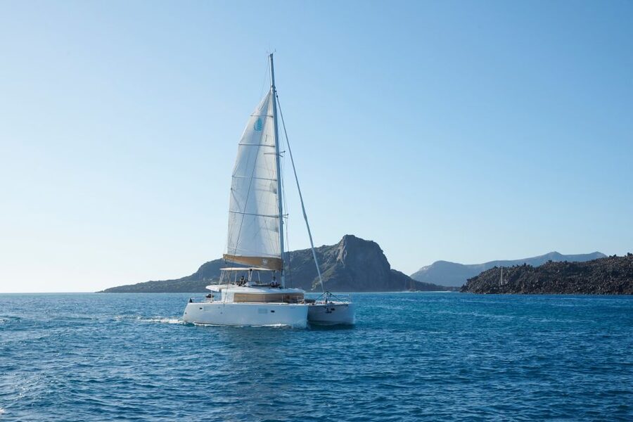 Santorini: Platinum Catamaran Cruise w/ BBQ Meal & Open Bar - The Akrotiri Lighthouse Sunset Sail With Moschato D’Asti