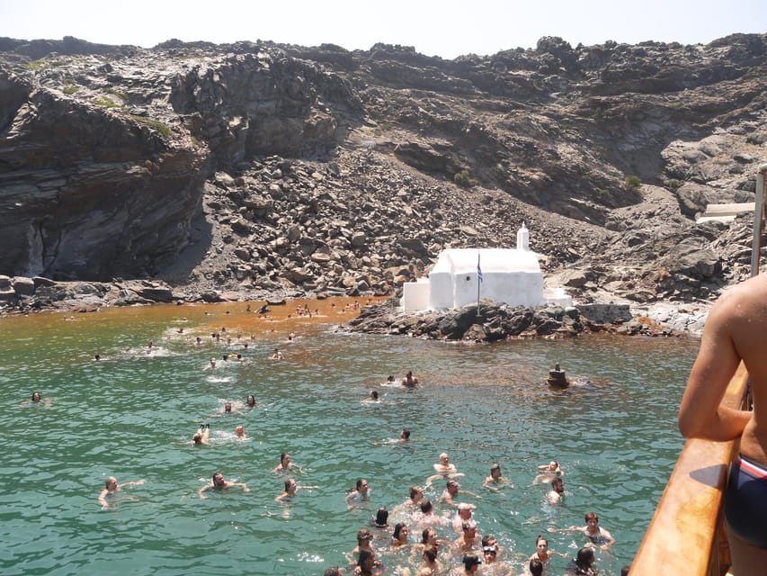 Santorini Port: 3 Hour Cruise to Volcano and Hot Springs - Comfort Tips That Make This Tour Smoother