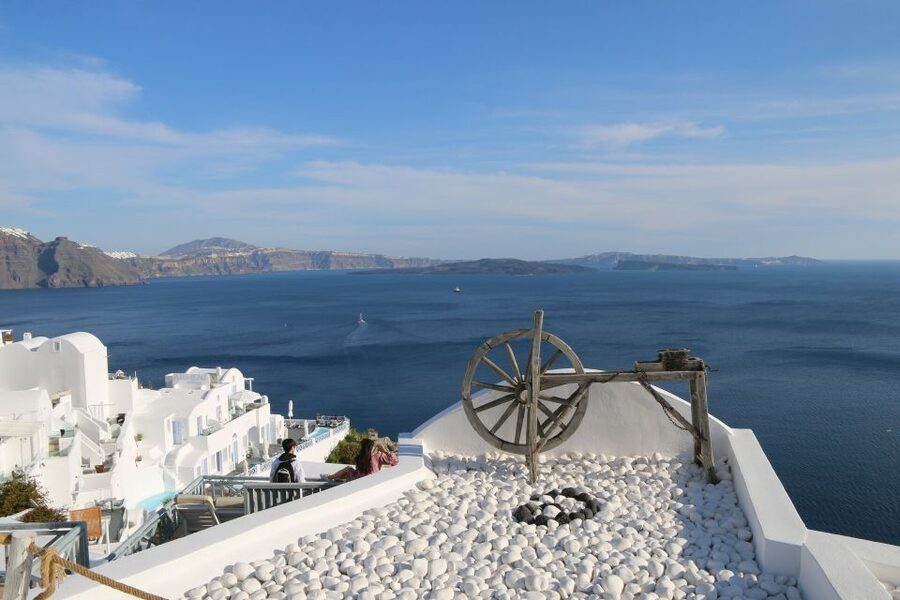 Santorini: Private 4-Hour Chauffeur Service - Comfort on Santorini Roads: Luxury, Air-Conditioning, and Less Fatigue