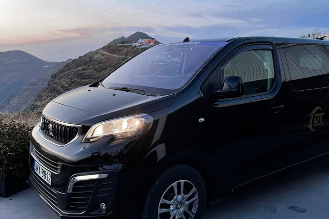 Santorini Private Airport/Port Transfers - Meet-and-Greet Pickup That Gets You Moving in Santorini