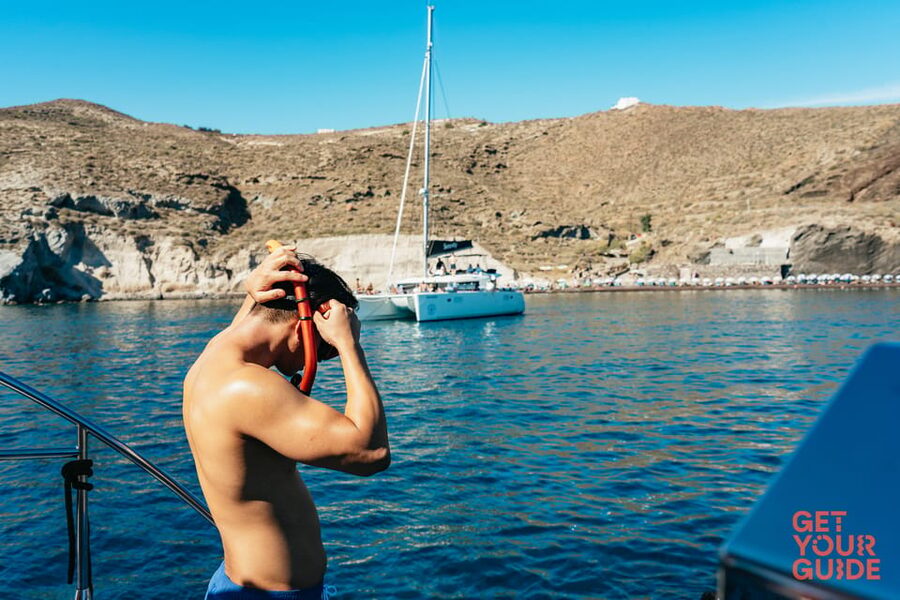 Santorini: Private Catamaran Tour with BBQ Meal and Drinks - Akrotíri pass-by: a quick look at Santorini’s other side