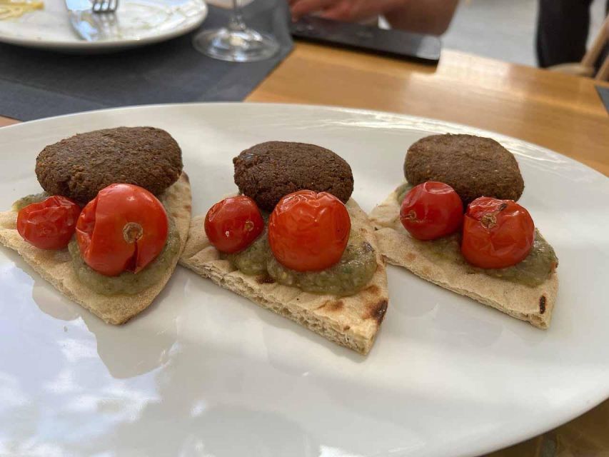 Santorini: Private Cooking Class and Wine Tasting Tour - The 6-hour private schedule: pickup timing, cruise meeting points, and car limitations