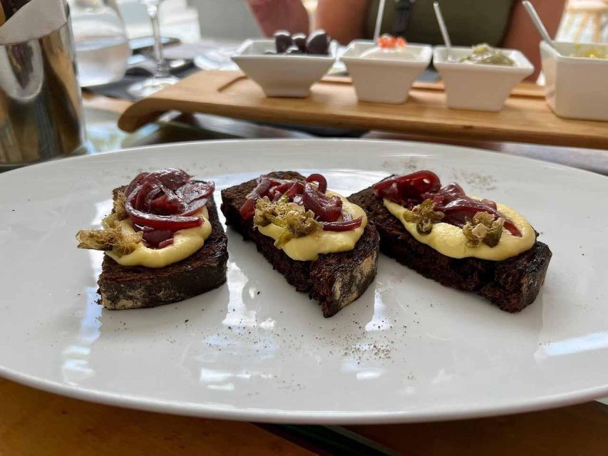 Santorini: Private Cooking Class and Wine Tasting Tour - The wine expert guide: a mini tasting tutorial that you can use later