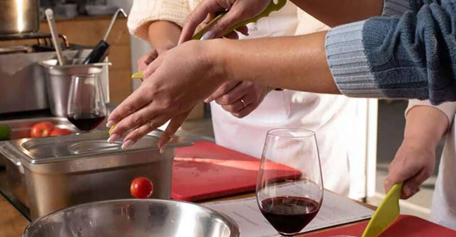 Santorini: Private Cooking Class and Wine Tasting Tour - Assyrtiko, Nykteri, Vinsanto: the two-winery route and why it works