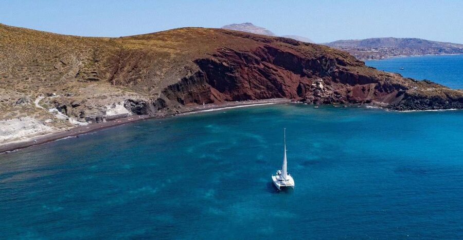 Santorini: Private Day Cruise with a BBQ meal and Open Bar - Key things I’d circle before you book