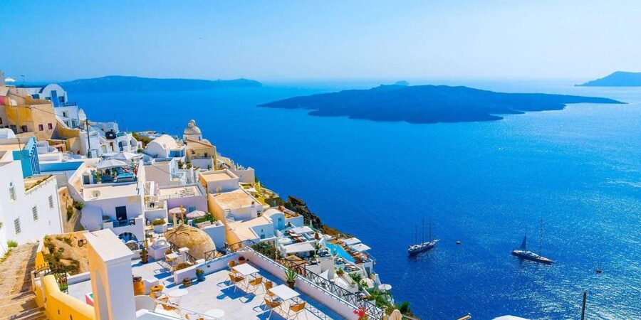Santorini: Private Exclusive Tour with a Local Guide - Key reasons this tour works