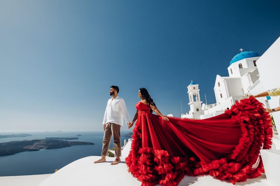 Santorini: Private Flying Dress Photoshoot Experience - Why Santorini’s flying dress photos feel different than a normal session