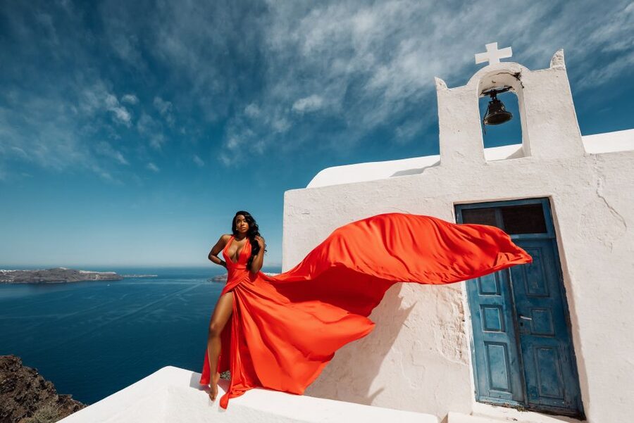 Santorini: Private Flying Dress Photoshoot Experience - Should you book this Santorini flying dress photoshoot?