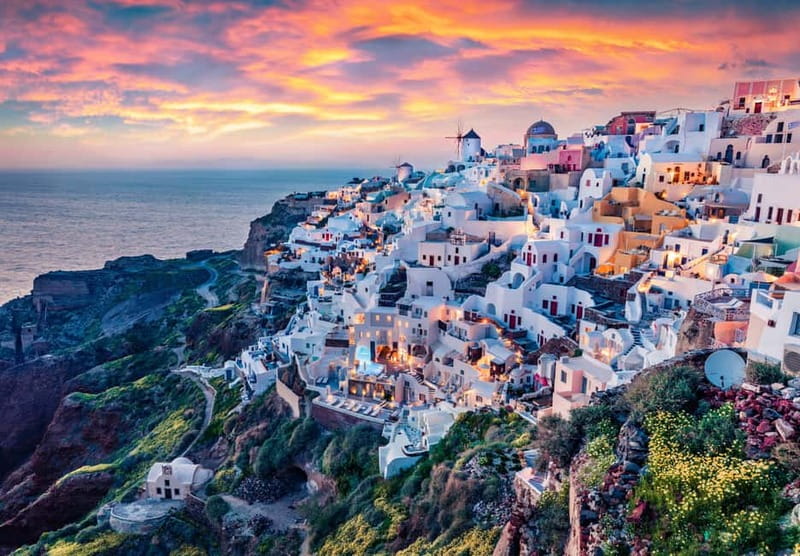 Santorini: Private Guided Sightseeing Day Tour - Key things that make this Santorini tour work