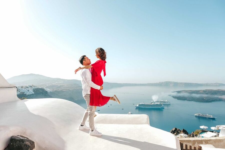 Santorini Private Photoshoot - Caldera views: what you’re paying for beyond the famous buildings