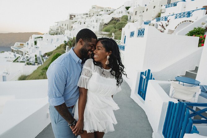 Santorini - Private Photoshoot with a Top Local Photographer - Choosing your location and getting real direction during the shoot