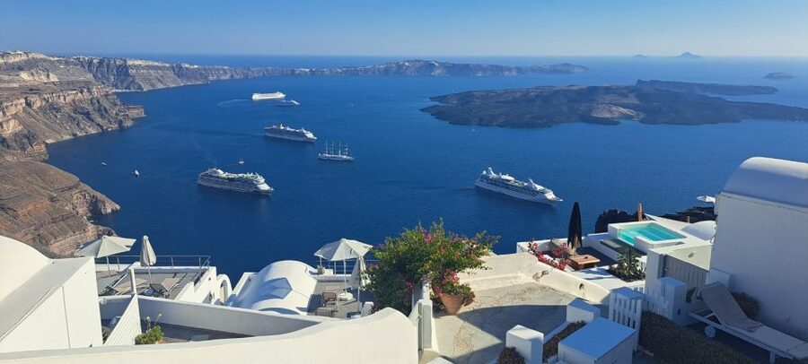 Santorini: Private Sightseeing Half-Day Tour - Why this private Santorini route feels worth the money