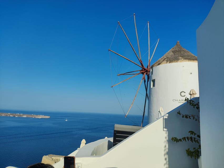 Santorini: Private Sightseeing Tour with Local Guide - Santorini, but in a sensible order (no car rental required)