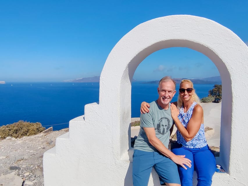 Santorini: Private Sightseeing Tour with Local Guide - Prophet Elias at 550 meters: the best payoff for the climb