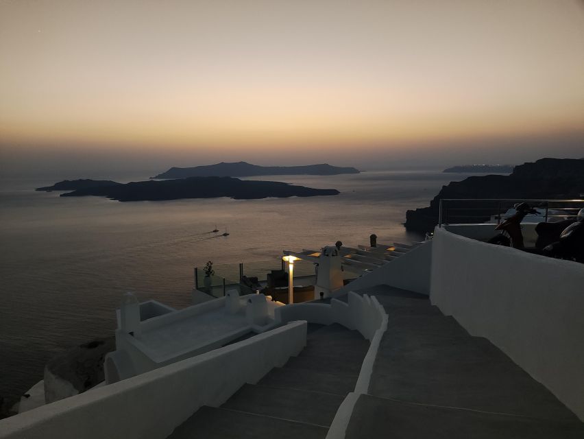 Santorini: Private Sightseeing Tour with Local Guide - Megalochori village: slower streets and a cave stop