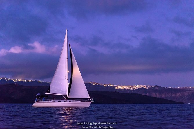 Santorini Private Sunset Sailing Tour with Dinner, Drinks &Transfer included - Red Beach and White Beach: why seeing them from sea level is the real win