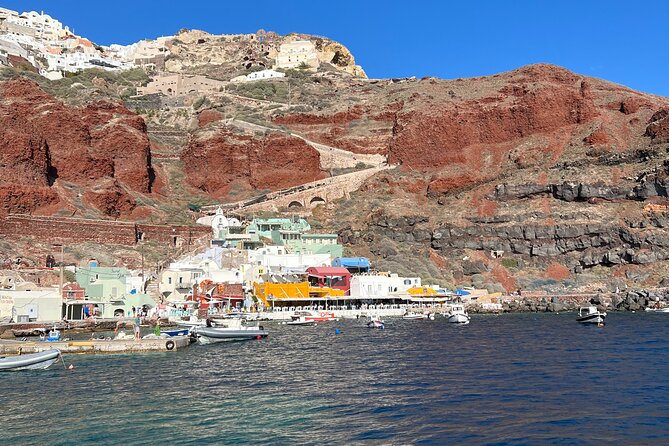 Santorini private tour - Comfort in the car: more than a nice perk