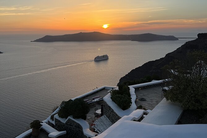 Santorini private tour - Getting picked up and dropped off without losing your day