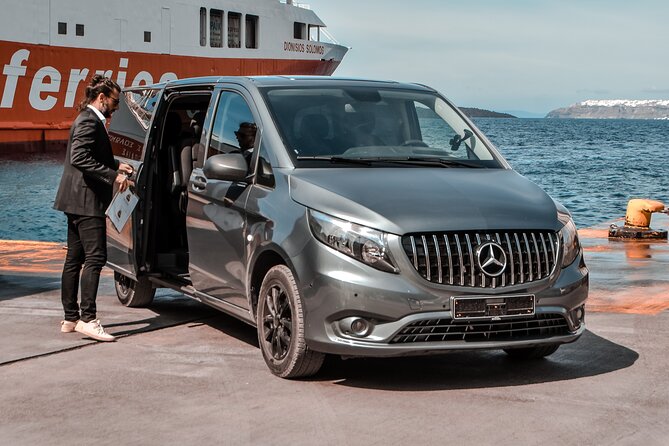 Santorini, Private Transfer with Luxury Airconditioned Vehicle - How confirmation and communication keep the trip from stalling