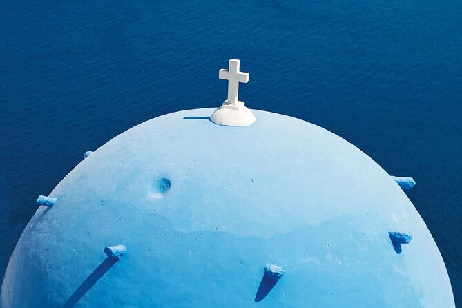 Santorini Private Transfers | Airport, Port & Beyond - Why a private Santorini transfer beats the taxi scramble
