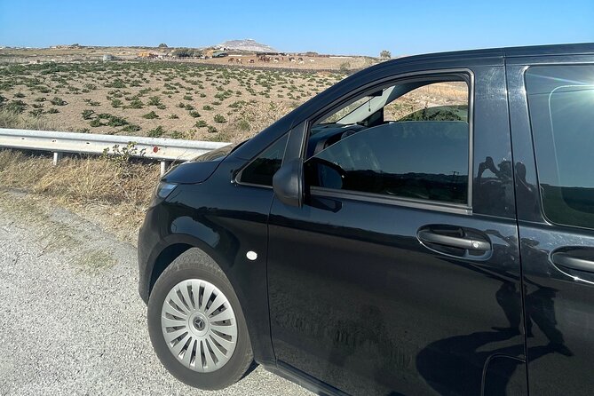 Santorini Private Transfers : From-to Airport/Port or Hotel - English Support and Communication That Reduces Stress