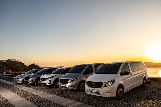 Santorini: Private Transfers To / From the Airport (JTR) - From JTR to Your Hotel Fast, Flight Tracking Is the Real Comfort