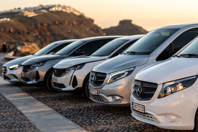 Santorini: Private Transfers To / From the Airport (JTR) - Finding Your Driver at the Airport, Without the Head-Scratching