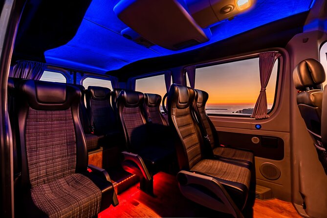 Santorini Private Transportation Services - Key points for a smooth Santorini transfer
