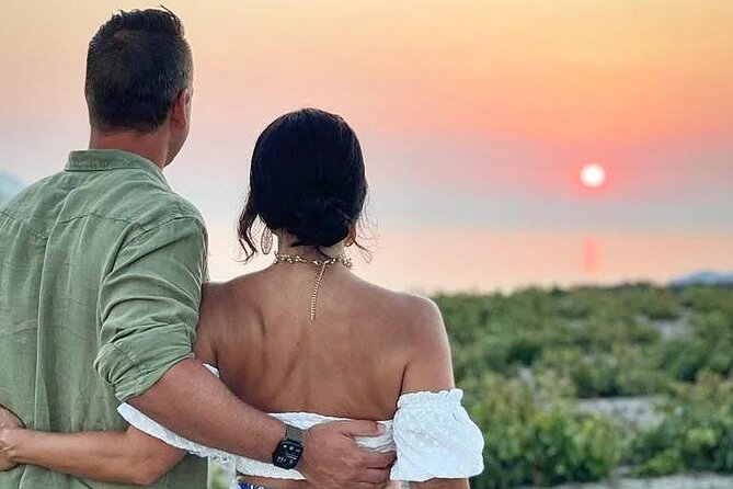 Santorini Private Wine Tour at Sunset with Tastings and Pictures - Stop 3 at Santo Wines: The Sunset Stop That Actually Has a Plan