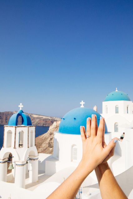 Santorini Proposal: A Luxury Photoshoot for Your Yes! Moment - Practical logistics that can make or break the day