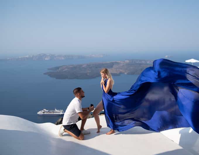 Santorini: Proposal Photoshoot l Private Entry to blue Dome - Two Starting Areas, One Smooth Finish Toward Fira