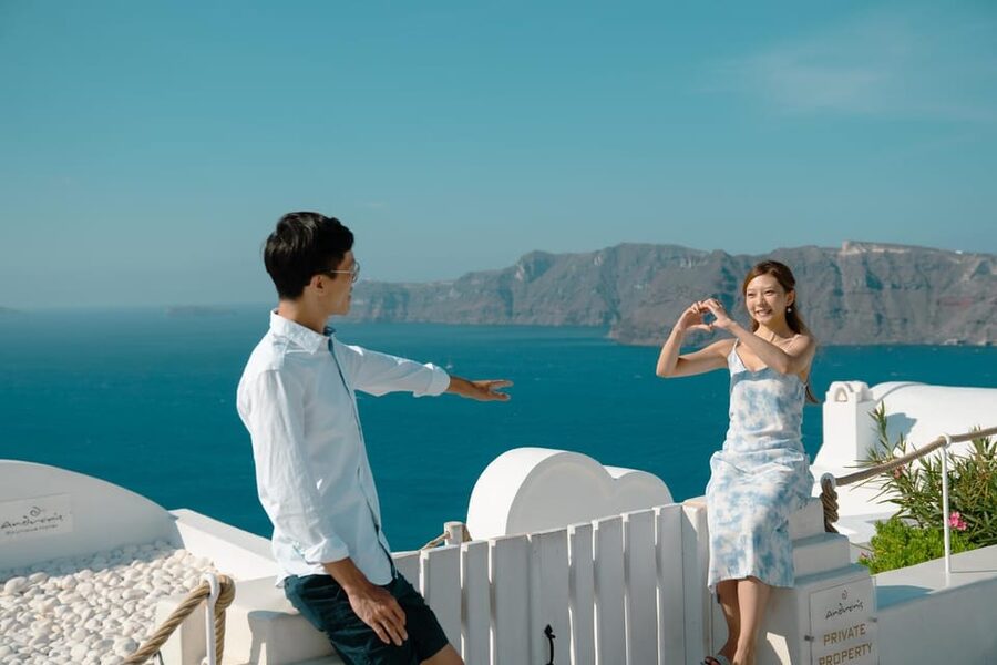Santorini: Proposal Photoshoot l Private Entry to blue Dome - Price and Value: When 30 Minutes Can Be Worth It