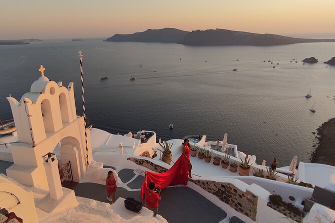 Santorini's Hidden Gems with Wine Tasting: 6-Hour Private Tour - Heart of Santorini and the Akrotiri Lighthouse for sea-and-volcano views