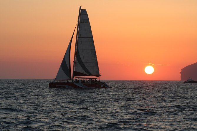 Santorini Sailing Dream Catcher with BBQ Lunch and Drinks - BBQ lunch on board: Greek comfort food with unlimited drinks