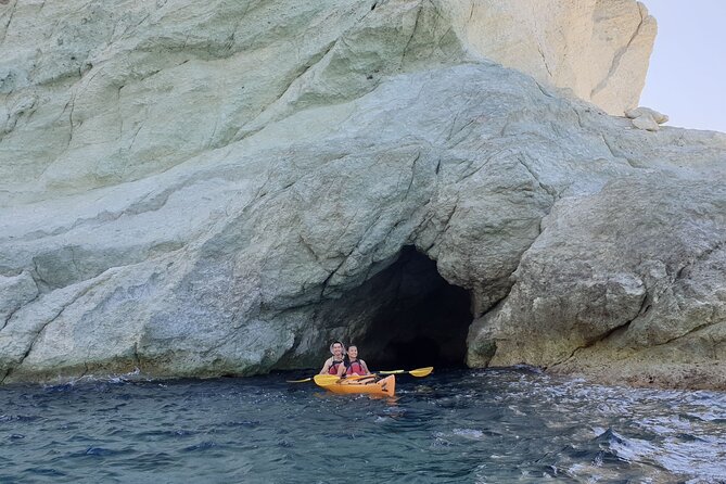 Santorini Sea Kayak - South Discovery, Small Group incl. Sea Caves and picnic - Safety First: Lifejacket Rules and What the Guide Actually Does