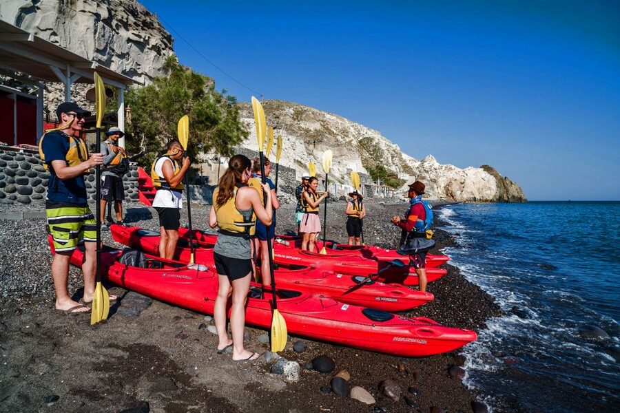 Santorini: Sea Kayaking with Light Lunch - Meeting at Mesa Pigadia (Akrotiri) and Getting Your Gear Sorted