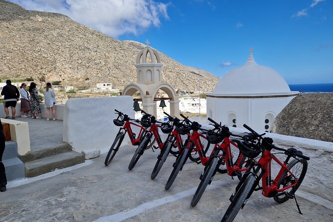 Santorini Small Group Guided E-bike Tour & Local Tomato Museum - E-Bikes on Santorini: Pedal Assist That Actually Helps