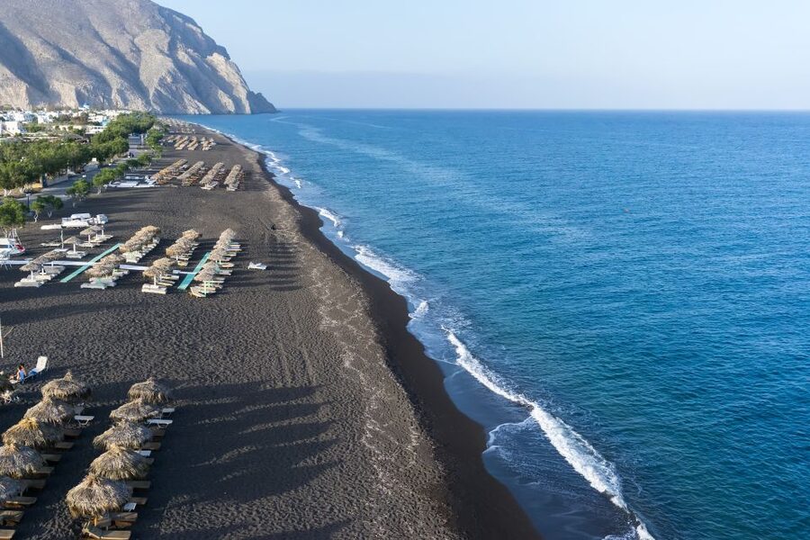 Santorini Small-Group Tour with Wine Tasting & Food Pairing - Pick-up, timing, and why the van matters for wine days