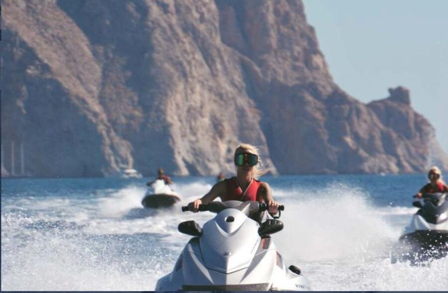 Santorini Speed: 180hp Jet Ski Rental - Yamaha VXR 180HP Off the Dock, Not a Slow Boat Feeling