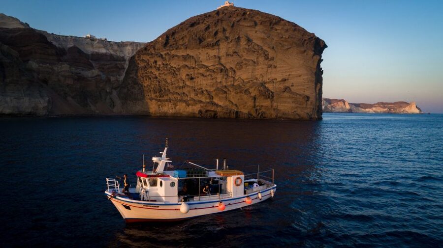 Santorini Sunset Fishing Trip with Dinner and Drinks - Practical Tips: What to Bring and Where to Meet