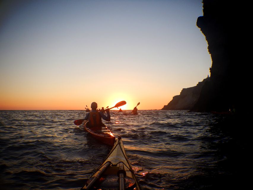Santorini: Sunset Sea Kayak with Light Dinner - The traditional Greek dinner, and vegetarian or vegan realities