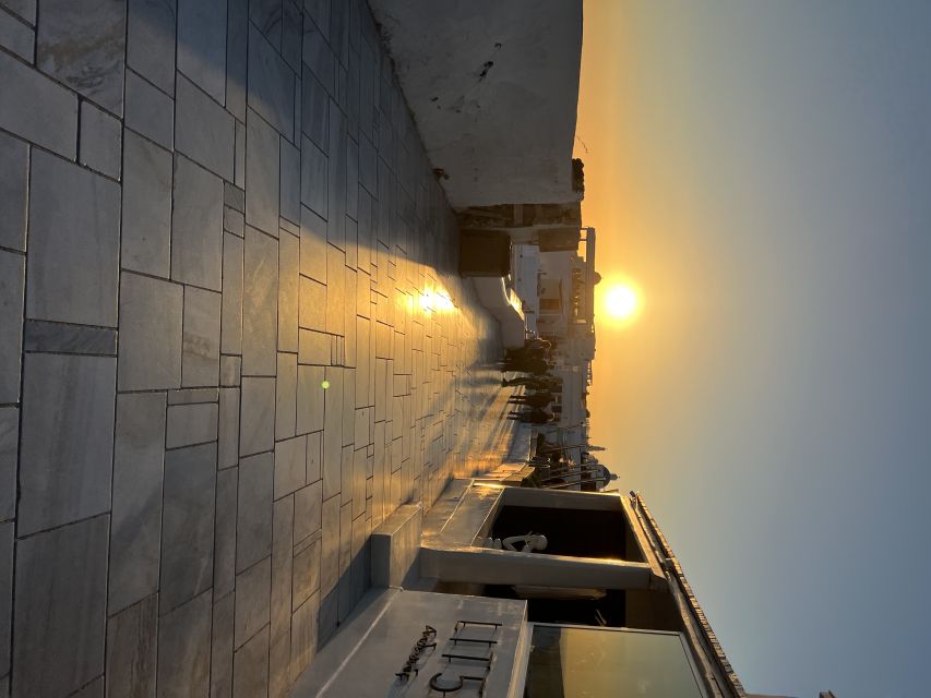 Santorini: Tailor-Made 6Hours Private Tour - Red Beach and Perissa Black Sand Beach: volcanic shores in one tour