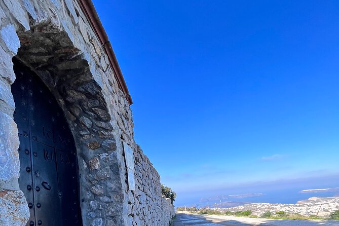 Santorini tailor made tour with the experts(NEW) - Emporio’s medieval walk and a local’s storytelling
