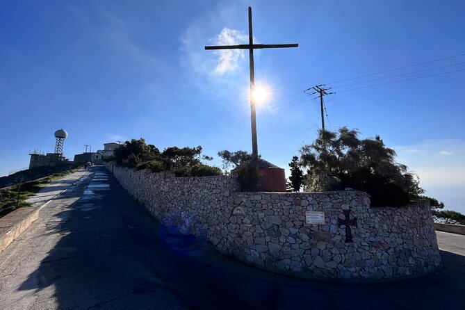 Santorini tailor made tour with the experts(NEW) - Pyrgos for 45 minutes: old paths, a monastery, and 360-degree views