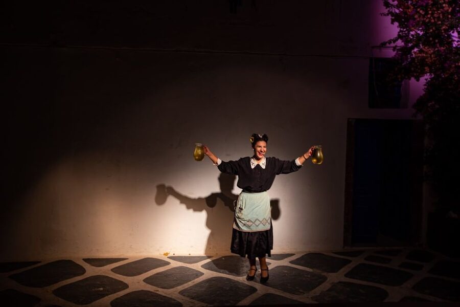 Santorini: The Greek Wedding Show Entry Tickets - Inside the 200-Year-Old Home, Then Out to the Patio