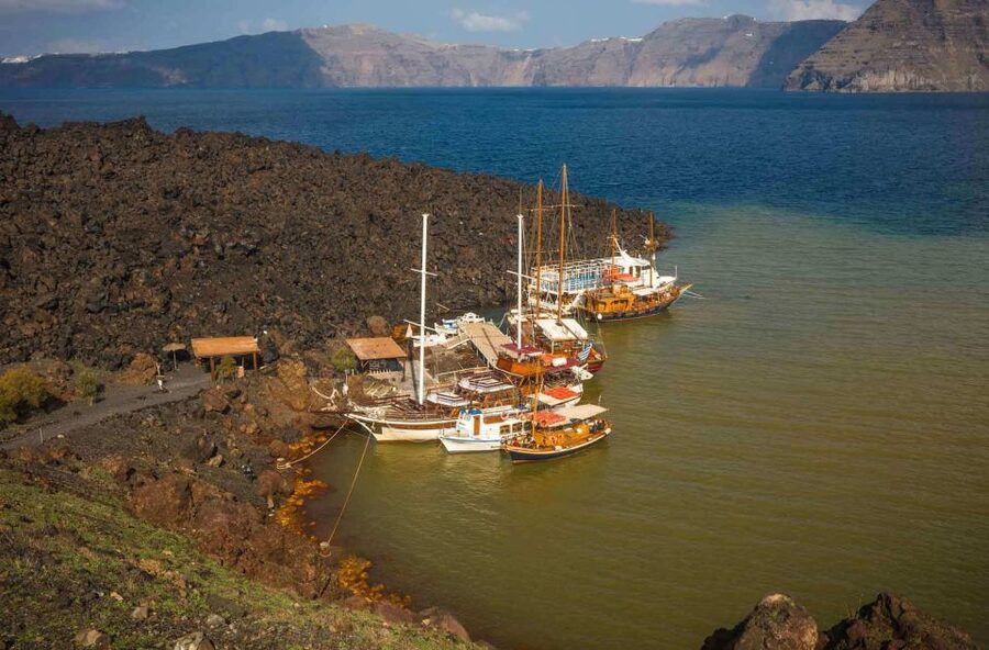 Santorini: Thirassia Islands and Volcano Guided Cruise - Key points to know before you go