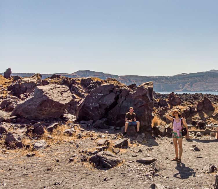 Santorini Volcano, Hot Springs Adventure - The extended option: bus to Oia and how to time the sunset right