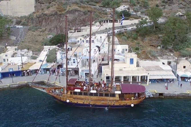 Santorini Volcano Tour - Palea Kameni hot springs at Agios Nikolaos: sulfur water, mud baths, and the swimming requirement